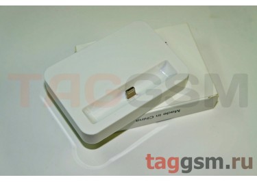 Настольное зарядное устройство для iPhone 5 (белая)