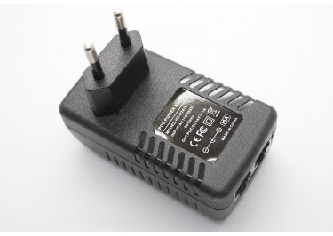 Инжектор питания PoE 24В 1А 100Мб / с