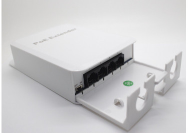 Удлинитель / разветвитель PoE на 3 порта 100Мб / с (вход PoE 30Вт, 3 выхода суммарно 25Вт), уличный