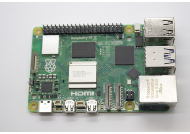 Raspberry Pi 5 одноплатный ПК на BCM2712 Cortex-A76 4x2.4GHz, 8GB LPDDR4X-4267 SDRAM, WiFi+BT5.0